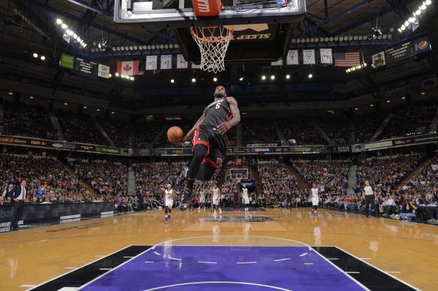 leyu-回顾詹姆斯超越之路 20载岁月见证新王加冕