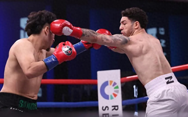 朱利安·罗德里格斯再爆冷门，判定方式击败不败新秀凯恩·桑多瓦尔|拳击|格里芬|比赛|胜利|拳手_新浪体育_新浪新闻